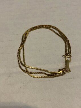 Vintage Signed Sarah Coventry Triple Strand Serpentine Chain Bracelet Gold Tone